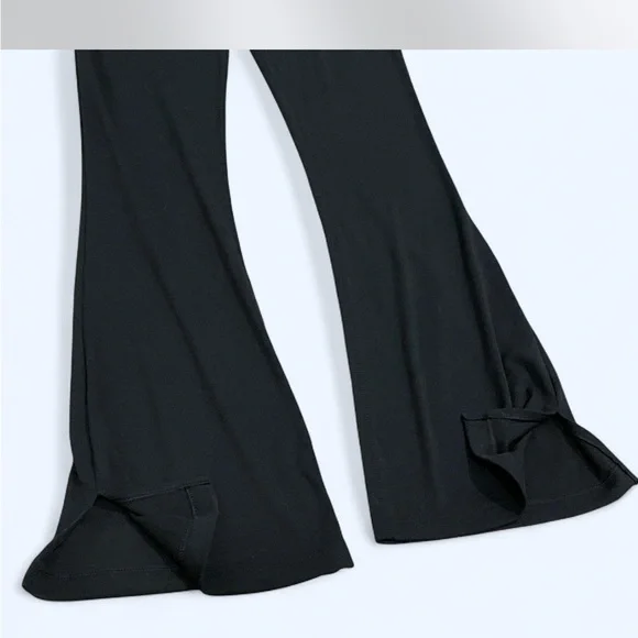 Nike Sportswear Chill Knit Women's Tight Mini-Rib Flared Leggings - Picture 6 of 8